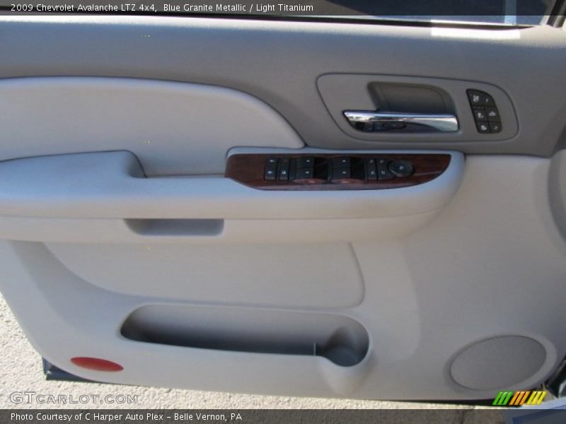 Blue Granite Metallic / Light Titanium 2009 Chevrolet Avalanche LTZ 4x4
