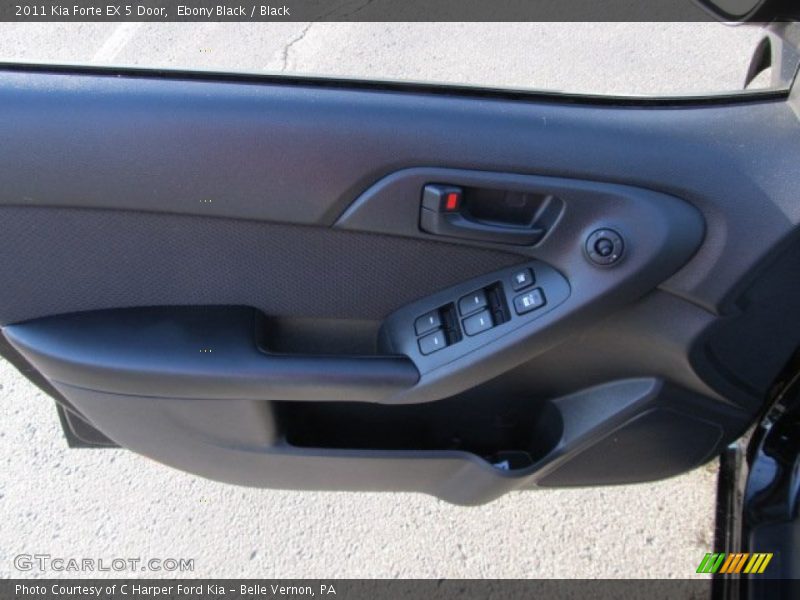 Ebony Black / Black 2011 Kia Forte EX 5 Door
