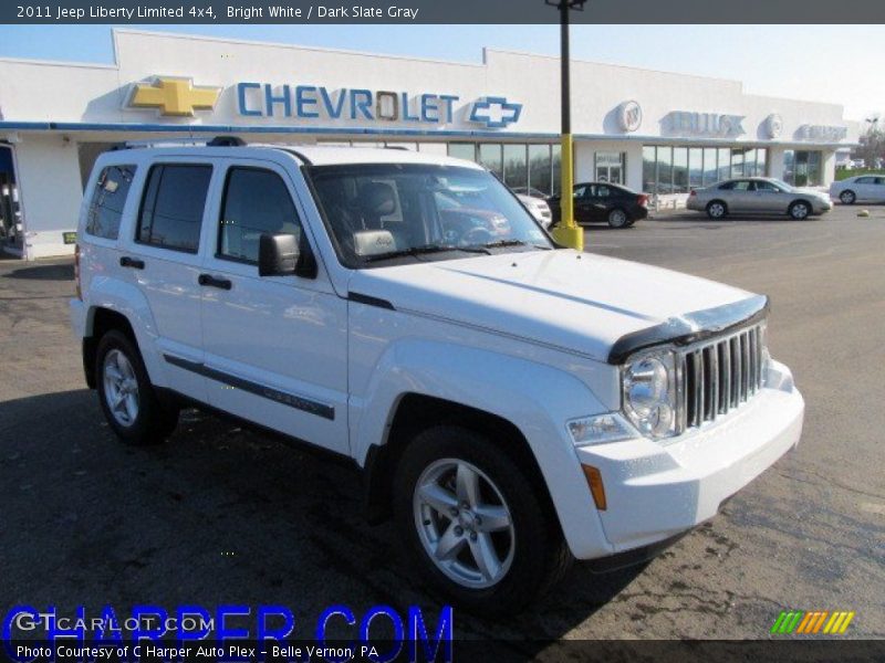 Bright White / Dark Slate Gray 2011 Jeep Liberty Limited 4x4