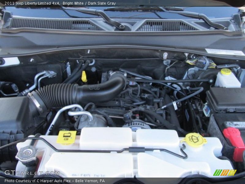 Bright White / Dark Slate Gray 2011 Jeep Liberty Limited 4x4