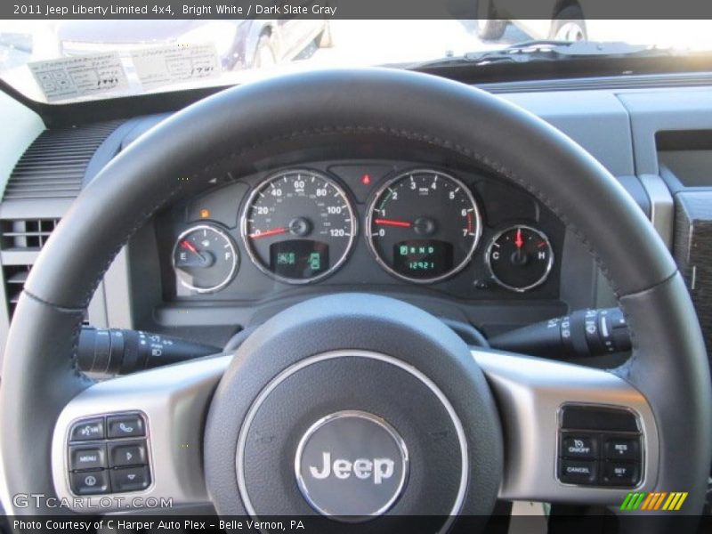 Bright White / Dark Slate Gray 2011 Jeep Liberty Limited 4x4