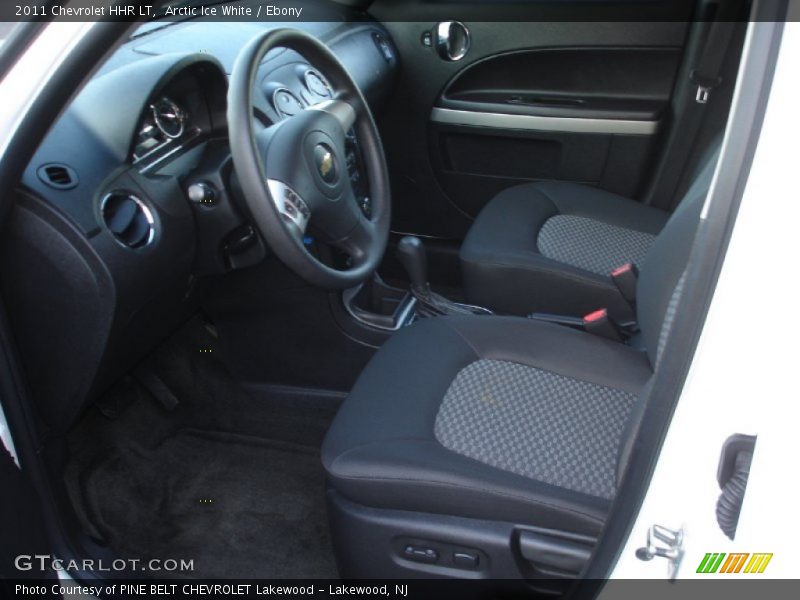 Arctic Ice White / Ebony 2011 Chevrolet HHR LT
