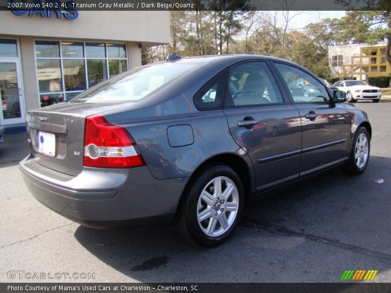 Titanium Gray Metallic / Dark Beige/Quartz 2007 Volvo S40 2.4i