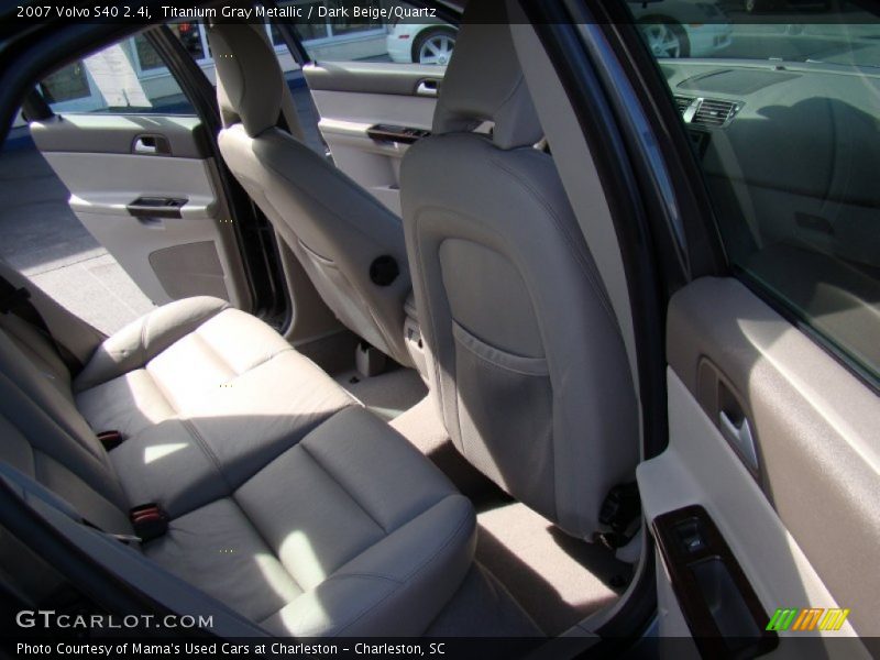 Titanium Gray Metallic / Dark Beige/Quartz 2007 Volvo S40 2.4i