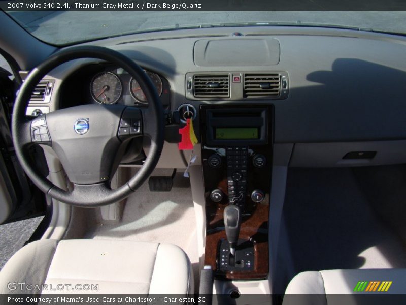 Titanium Gray Metallic / Dark Beige/Quartz 2007 Volvo S40 2.4i