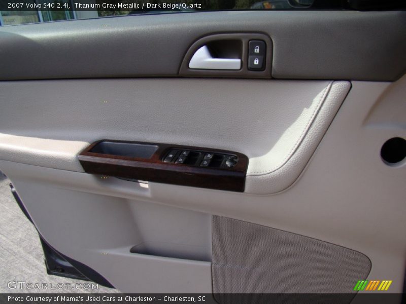 Titanium Gray Metallic / Dark Beige/Quartz 2007 Volvo S40 2.4i