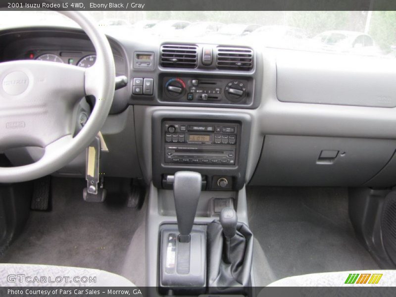 Ebony Black / Gray 2001 Isuzu Rodeo LS 4WD