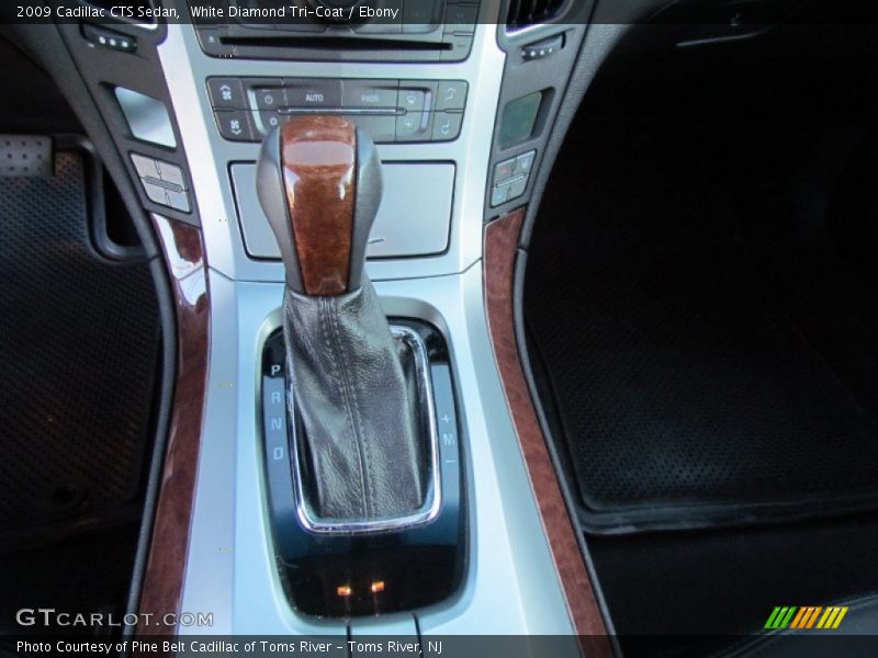 White Diamond Tri-Coat / Ebony 2009 Cadillac CTS Sedan