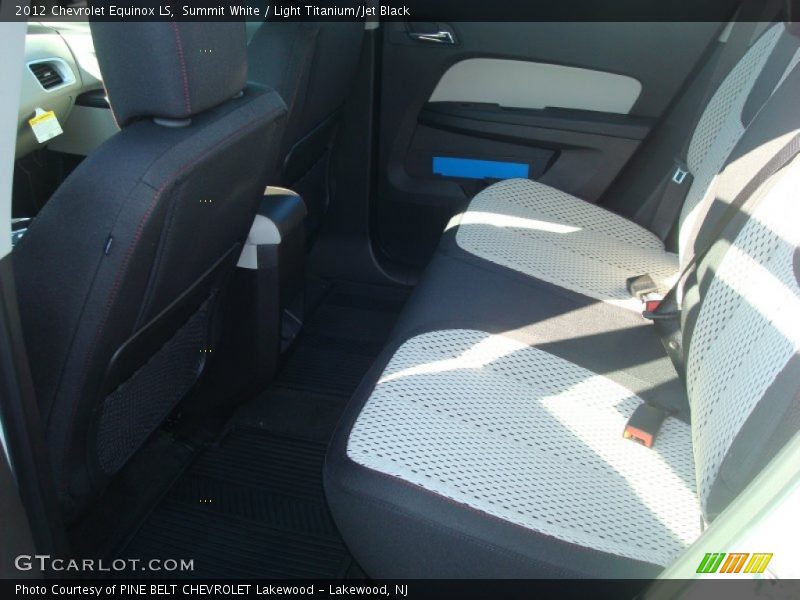 Summit White / Light Titanium/Jet Black 2012 Chevrolet Equinox LS