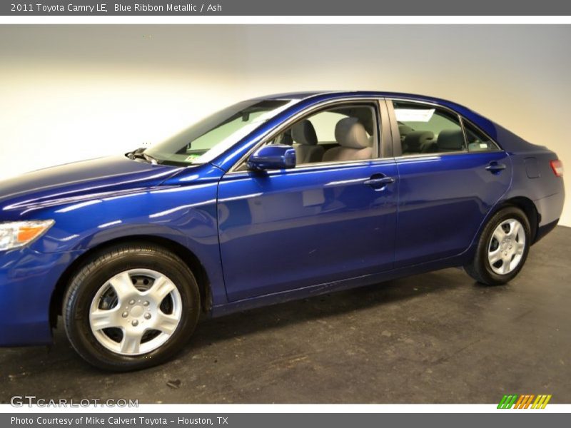 Blue Ribbon Metallic / Ash 2011 Toyota Camry LE