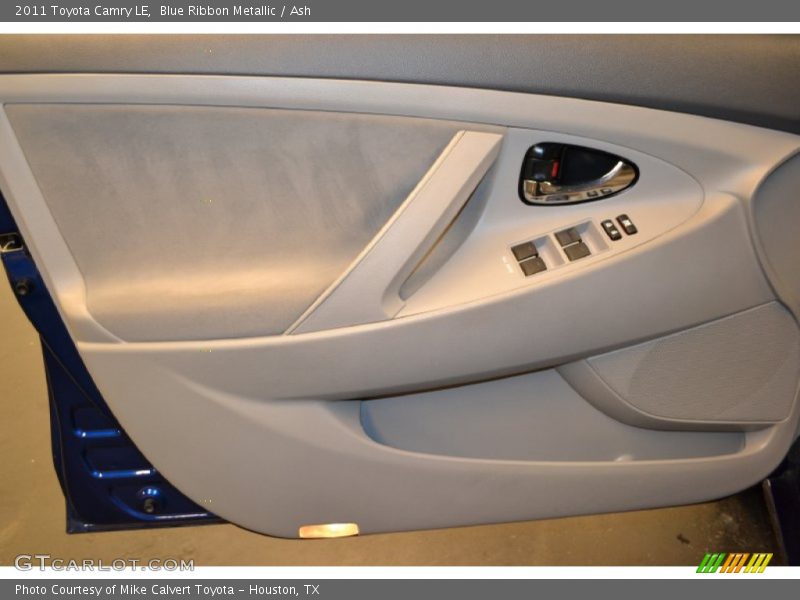 Blue Ribbon Metallic / Ash 2011 Toyota Camry LE