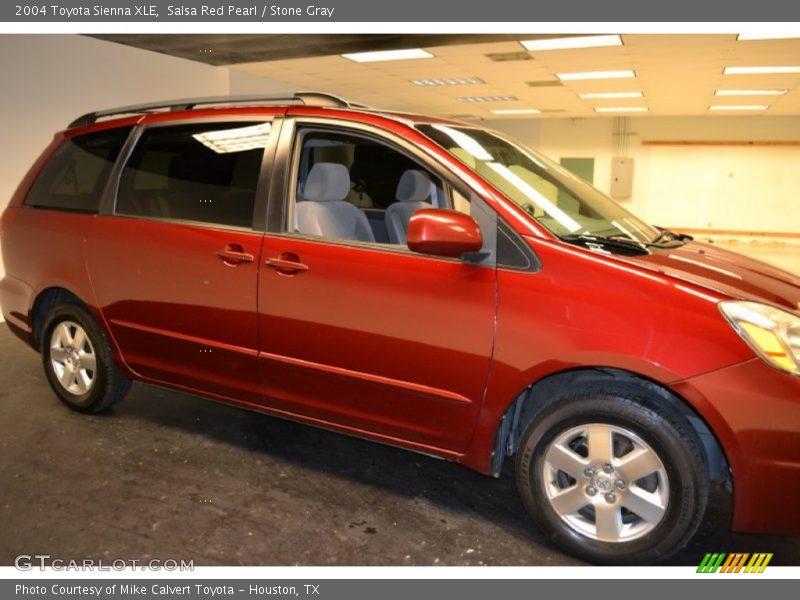Salsa Red Pearl / Stone Gray 2004 Toyota Sienna XLE