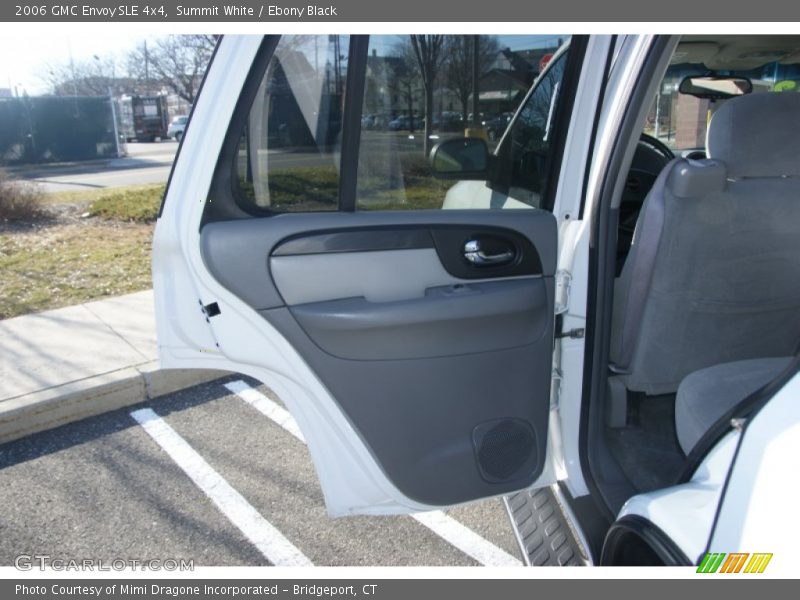 Summit White / Ebony Black 2006 GMC Envoy SLE 4x4