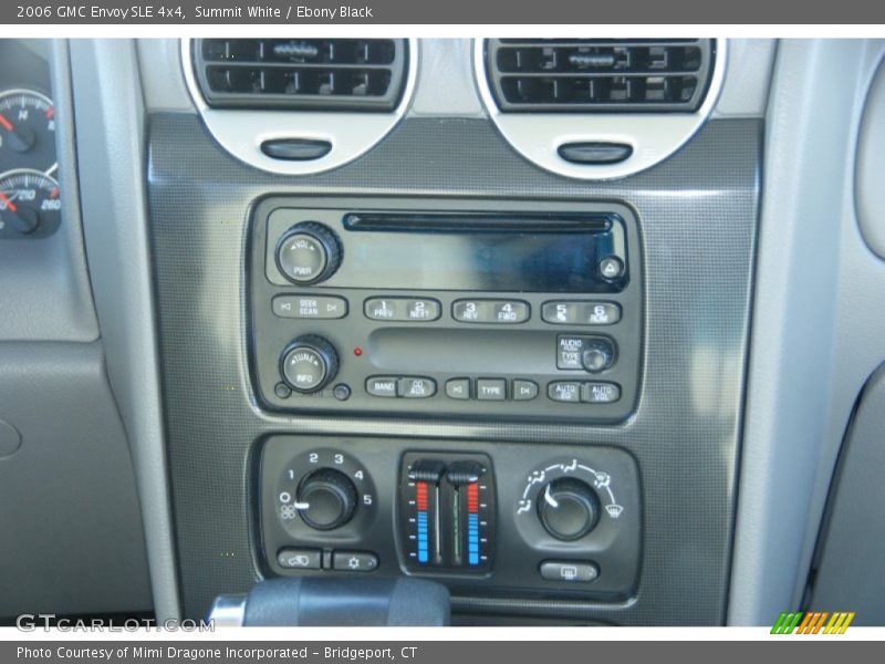 Summit White / Ebony Black 2006 GMC Envoy SLE 4x4