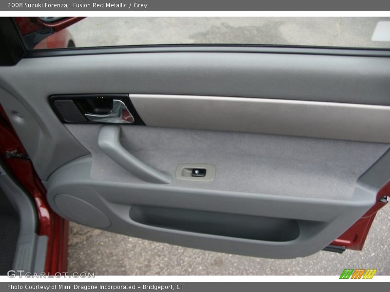 Fusion Red Metallic / Grey 2008 Suzuki Forenza