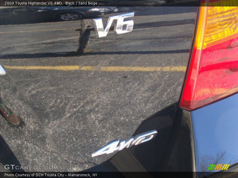 Black / Sand Beige 2009 Toyota Highlander V6 4WD