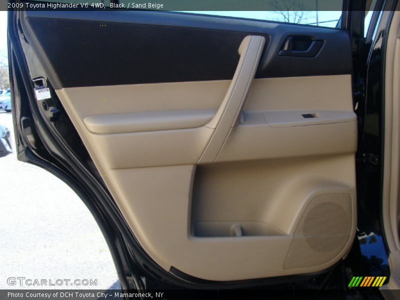Black / Sand Beige 2009 Toyota Highlander V6 4WD