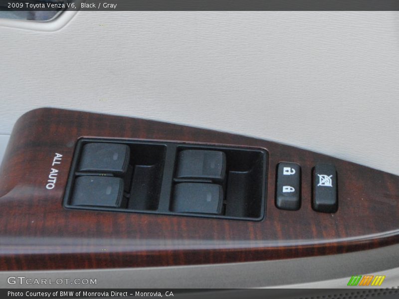 Black / Gray 2009 Toyota Venza V6
