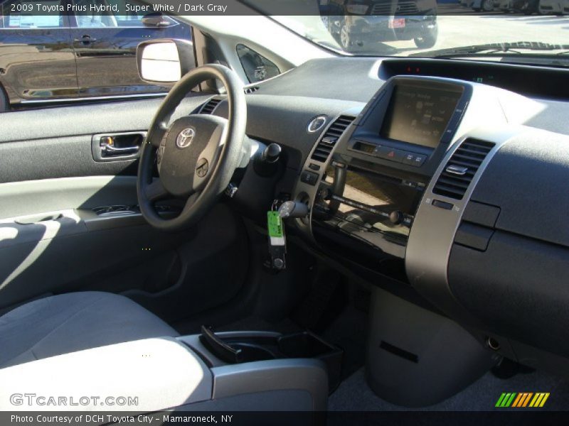 Super White / Dark Gray 2009 Toyota Prius Hybrid