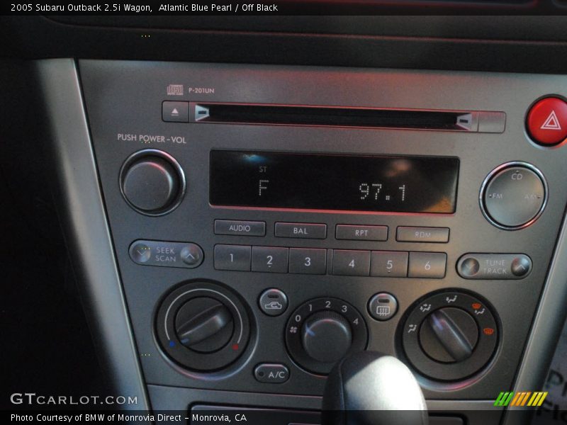 Atlantic Blue Pearl / Off Black 2005 Subaru Outback 2.5i Wagon