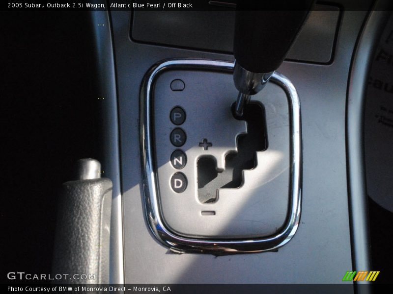 Atlantic Blue Pearl / Off Black 2005 Subaru Outback 2.5i Wagon