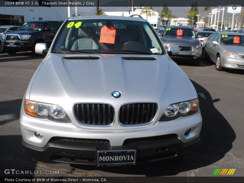 Titanium Silver Metallic / Grey 2004 BMW X5 3.0i