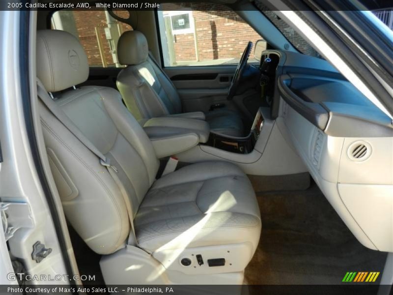 White Diamond / Shale 2005 Cadillac Escalade AWD