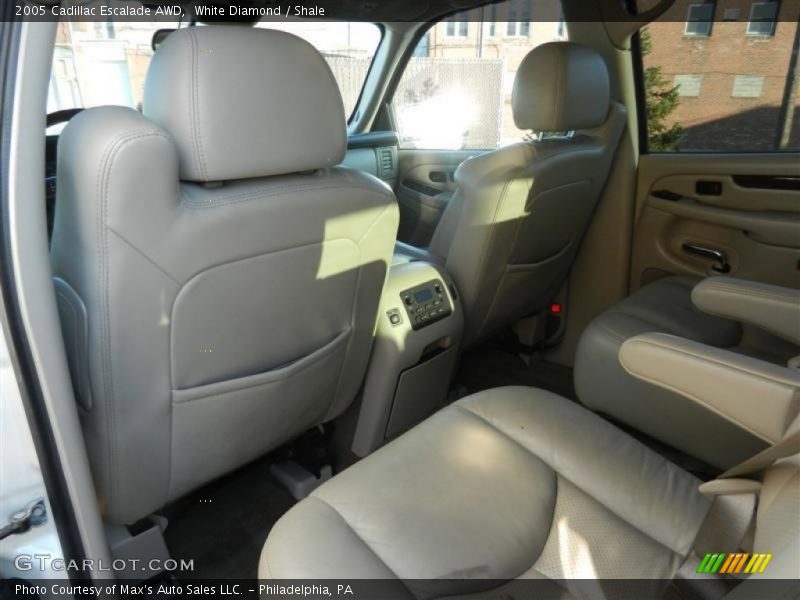 White Diamond / Shale 2005 Cadillac Escalade AWD