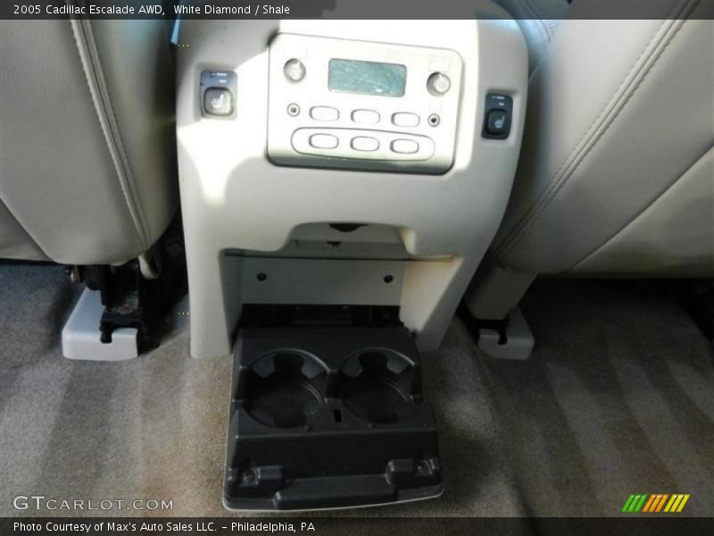 White Diamond / Shale 2005 Cadillac Escalade AWD