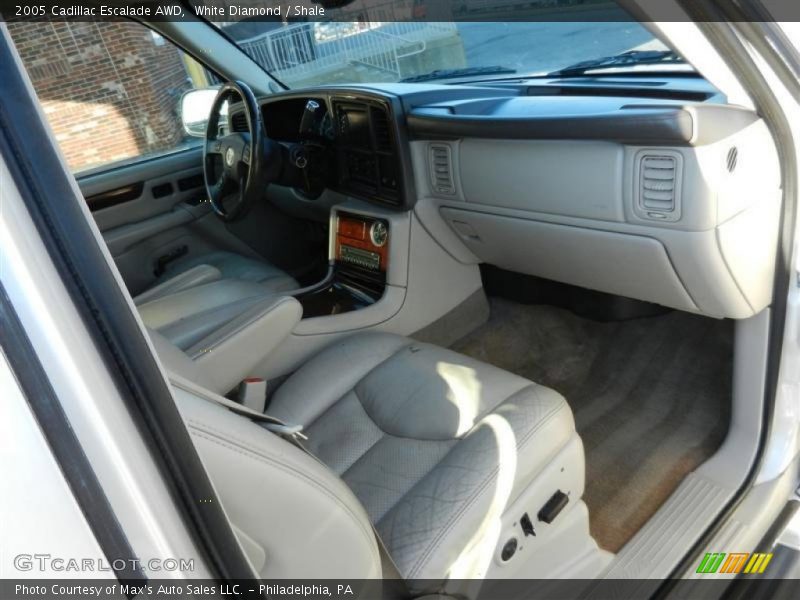 White Diamond / Shale 2005 Cadillac Escalade AWD