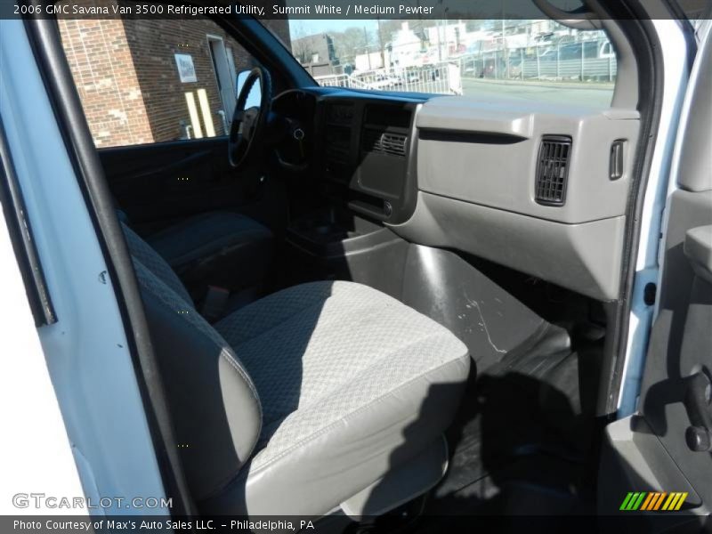 Summit White / Medium Pewter 2006 GMC Savana Van 3500 Refrigerated Utility