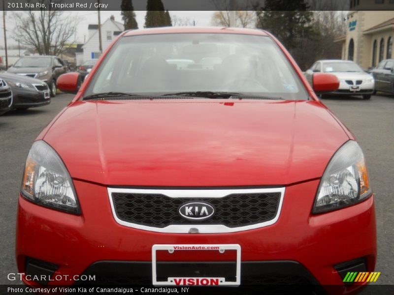 Tropical Red / Gray 2011 Kia Rio