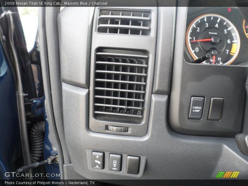 Majestic Blue / Charcoal 2009 Nissan Titan SE King Cab