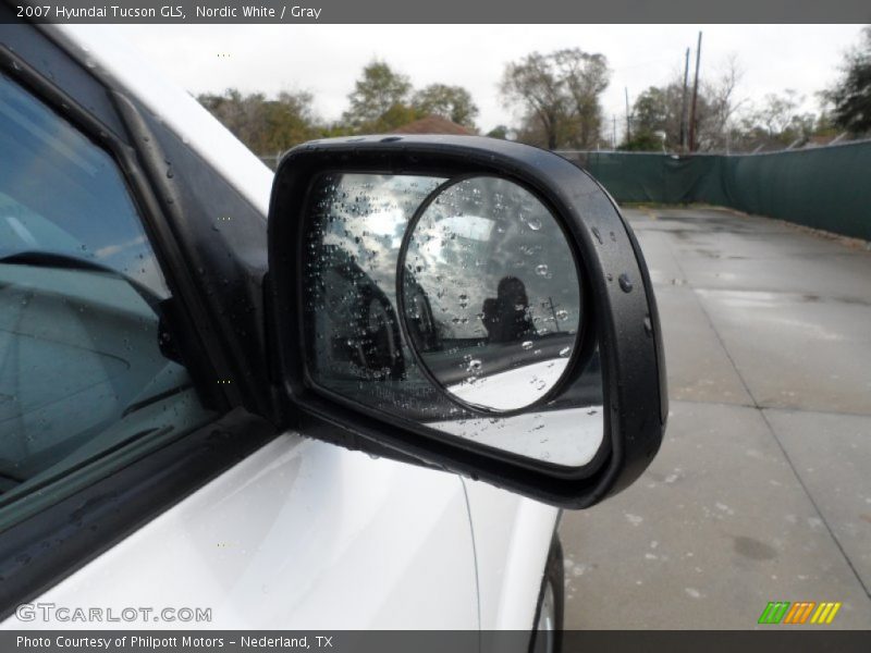 Nordic White / Gray 2007 Hyundai Tucson GLS