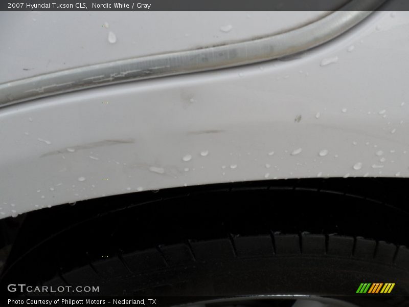 Nordic White / Gray 2007 Hyundai Tucson GLS
