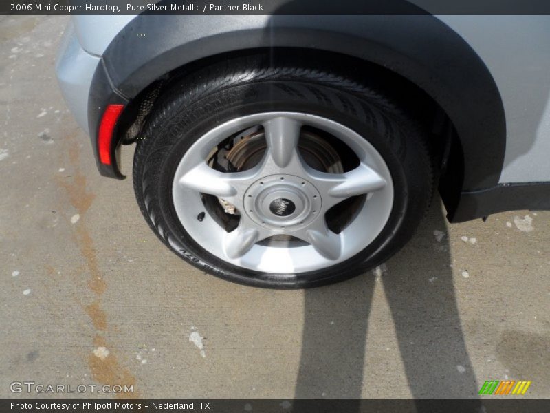 Pure Silver Metallic / Panther Black 2006 Mini Cooper Hardtop