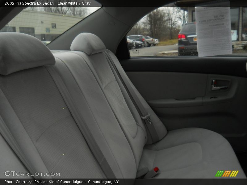 Clear White / Gray 2009 Kia Spectra EX Sedan