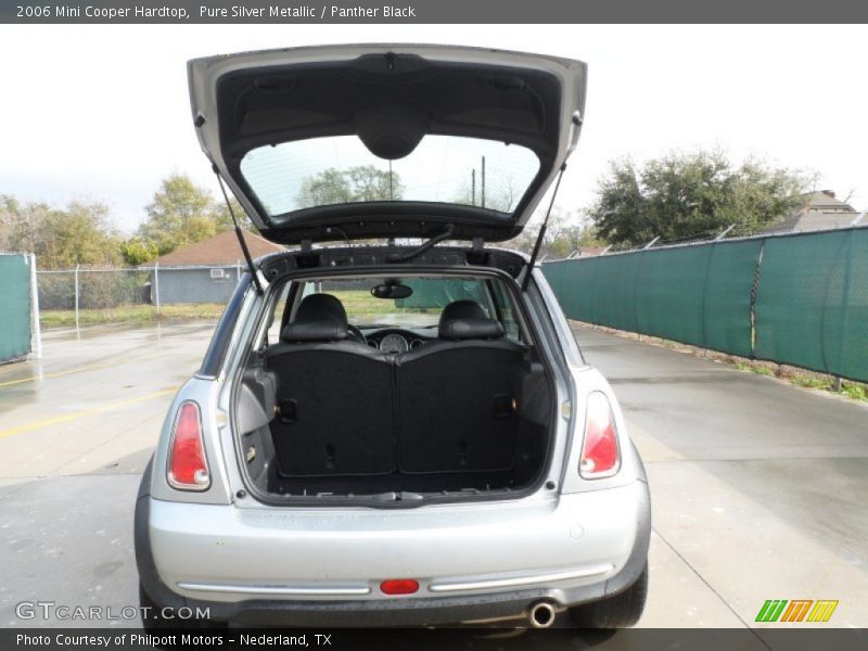 Pure Silver Metallic / Panther Black 2006 Mini Cooper Hardtop