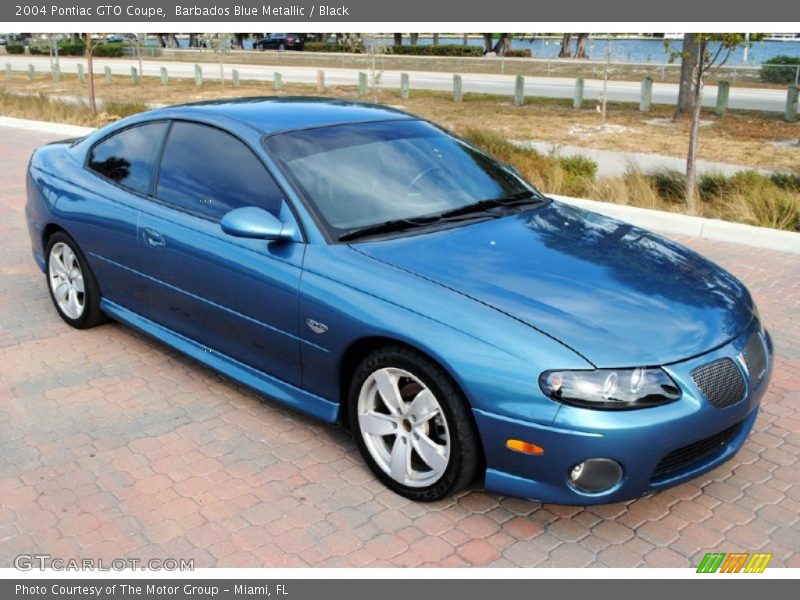 Front 3/4 View of 2004 GTO Coupe