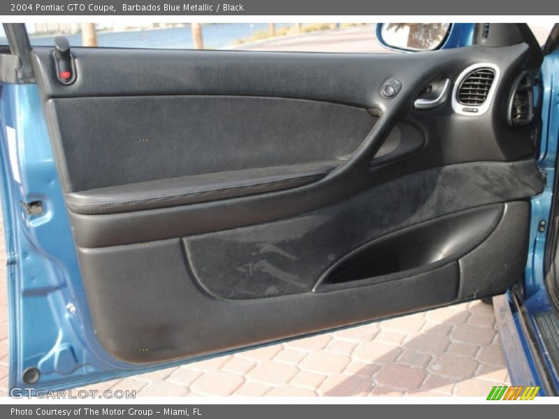 Door Panel of 2004 GTO Coupe