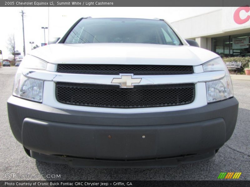 Summit White / Light Cashmere 2005 Chevrolet Equinox LS