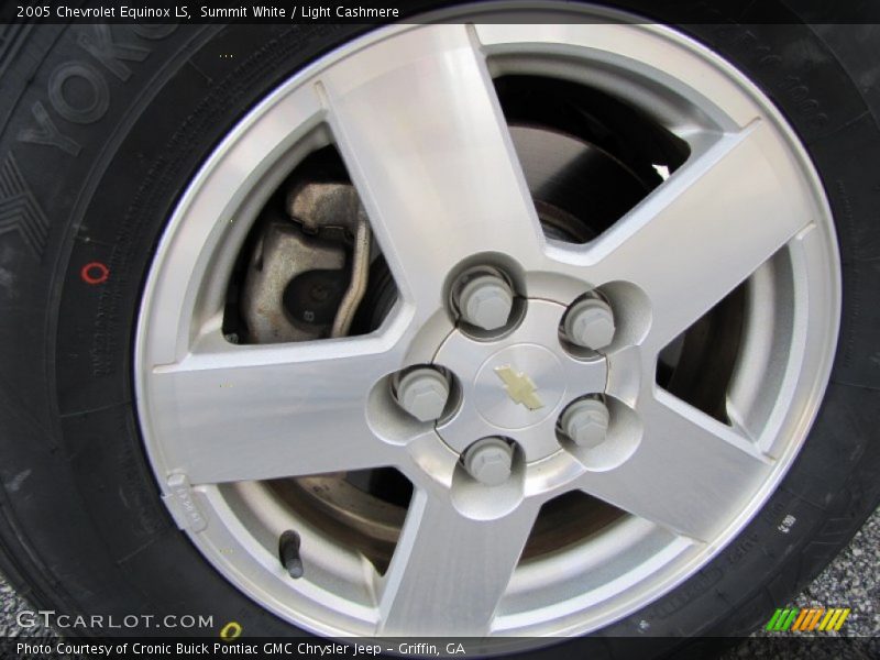 Summit White / Light Cashmere 2005 Chevrolet Equinox LS