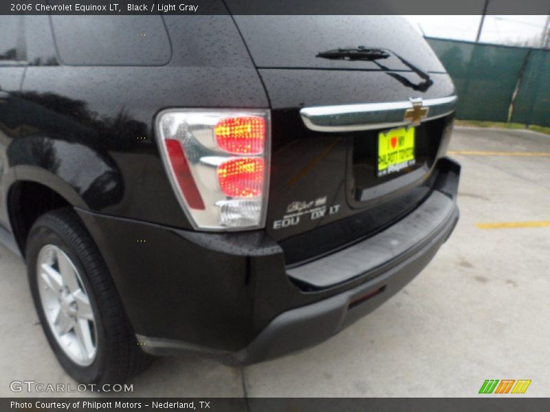 Black / Light Gray 2006 Chevrolet Equinox LT
