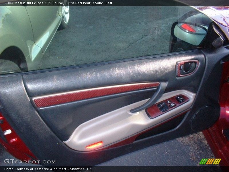 Ultra Red Pearl / Sand Blast 2004 Mitsubishi Eclipse GTS Coupe