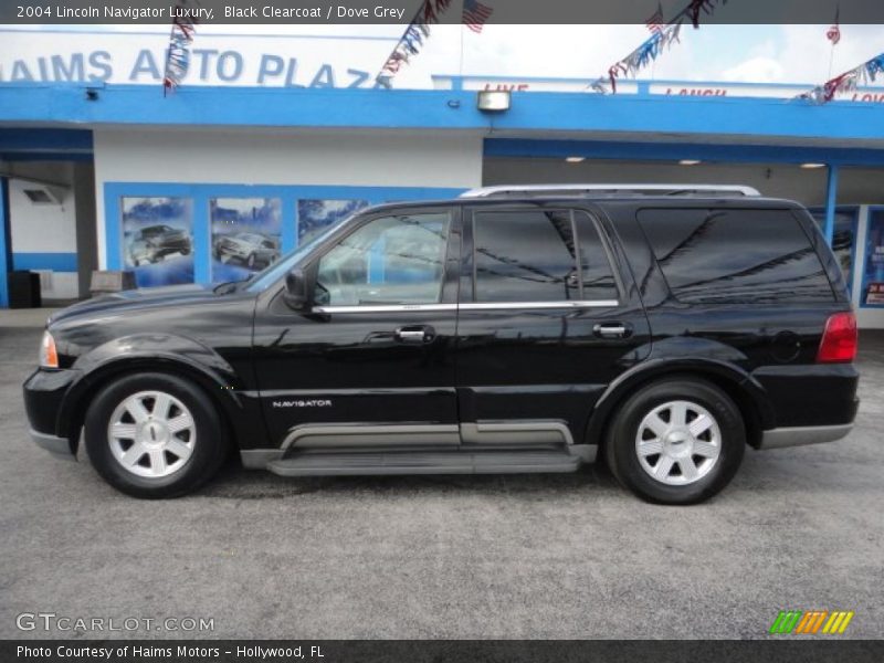 Black Clearcoat / Dove Grey 2004 Lincoln Navigator Luxury