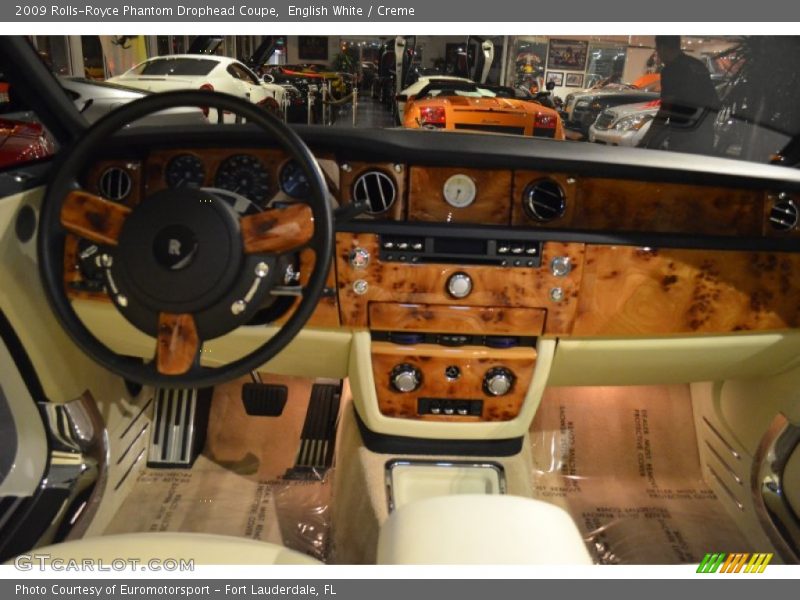 English White / Creme 2009 Rolls-Royce Phantom Drophead Coupe