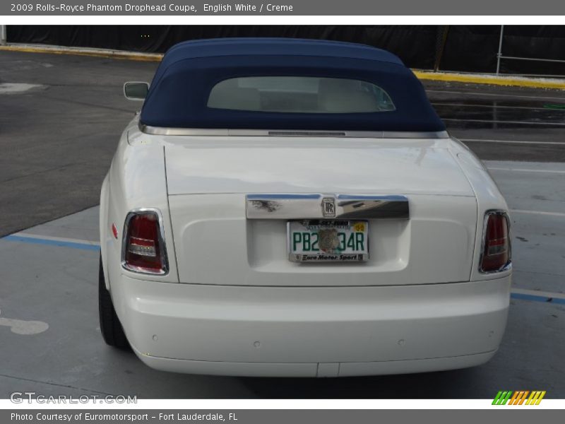 English White / Creme 2009 Rolls-Royce Phantom Drophead Coupe