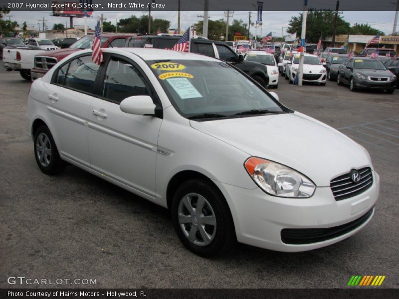 Nordic White / Gray 2007 Hyundai Accent GLS Sedan