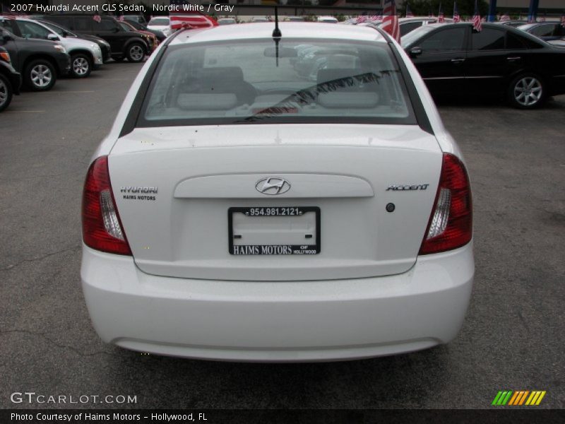 Nordic White / Gray 2007 Hyundai Accent GLS Sedan
