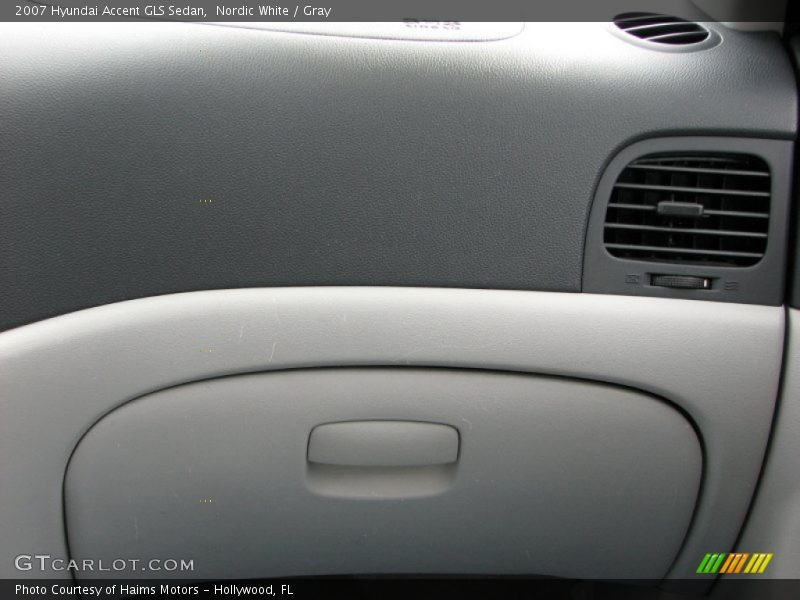 Nordic White / Gray 2007 Hyundai Accent GLS Sedan